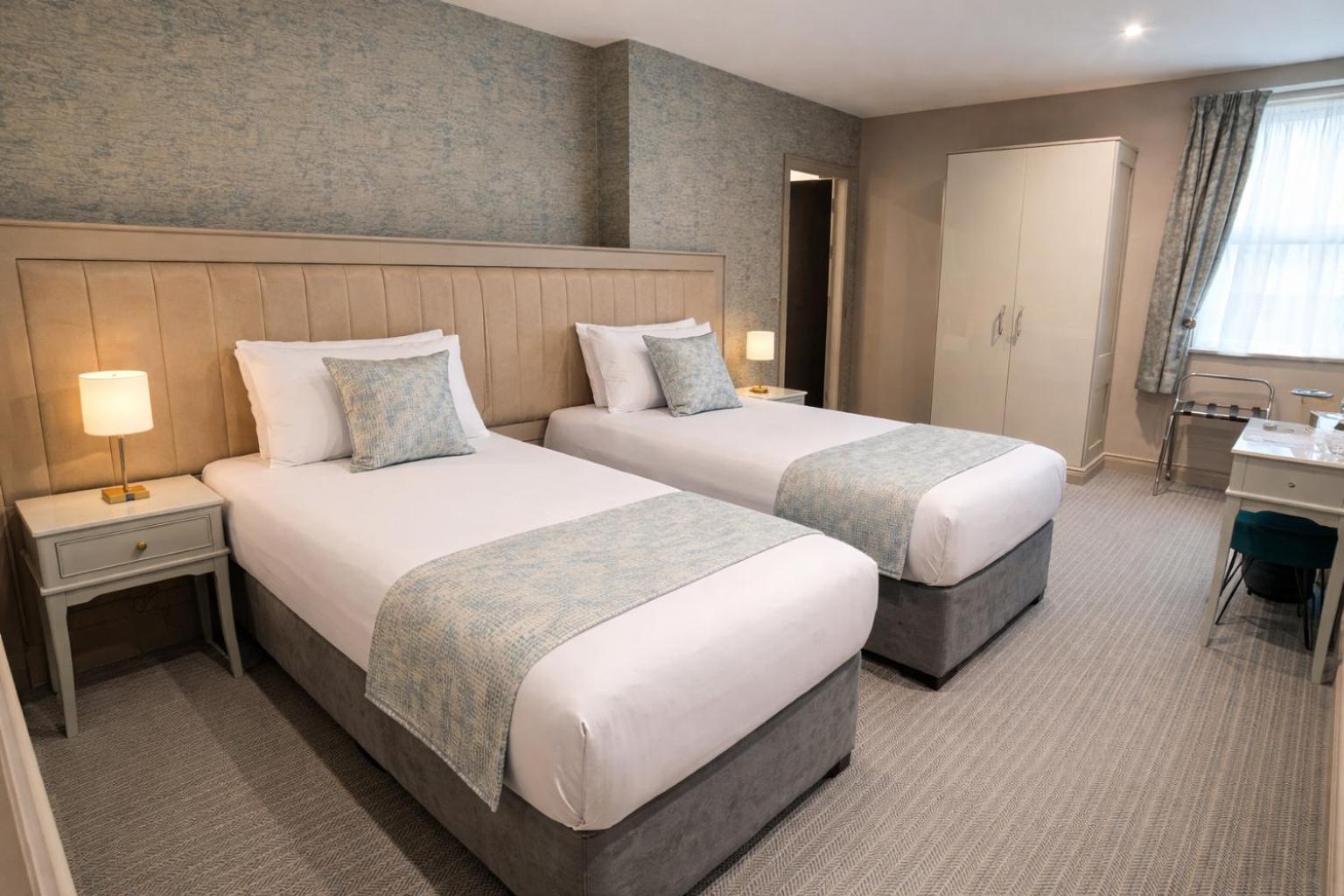 4 Family-Friendly Hotels in Tyrone County for a Great Stay