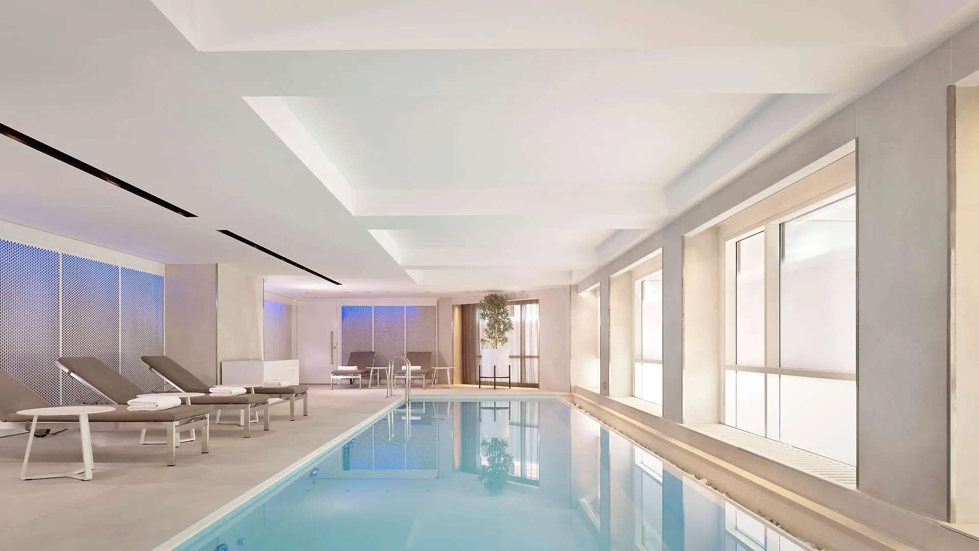 4 Park Plaza Hotels in Lambeth That Deliver on Location