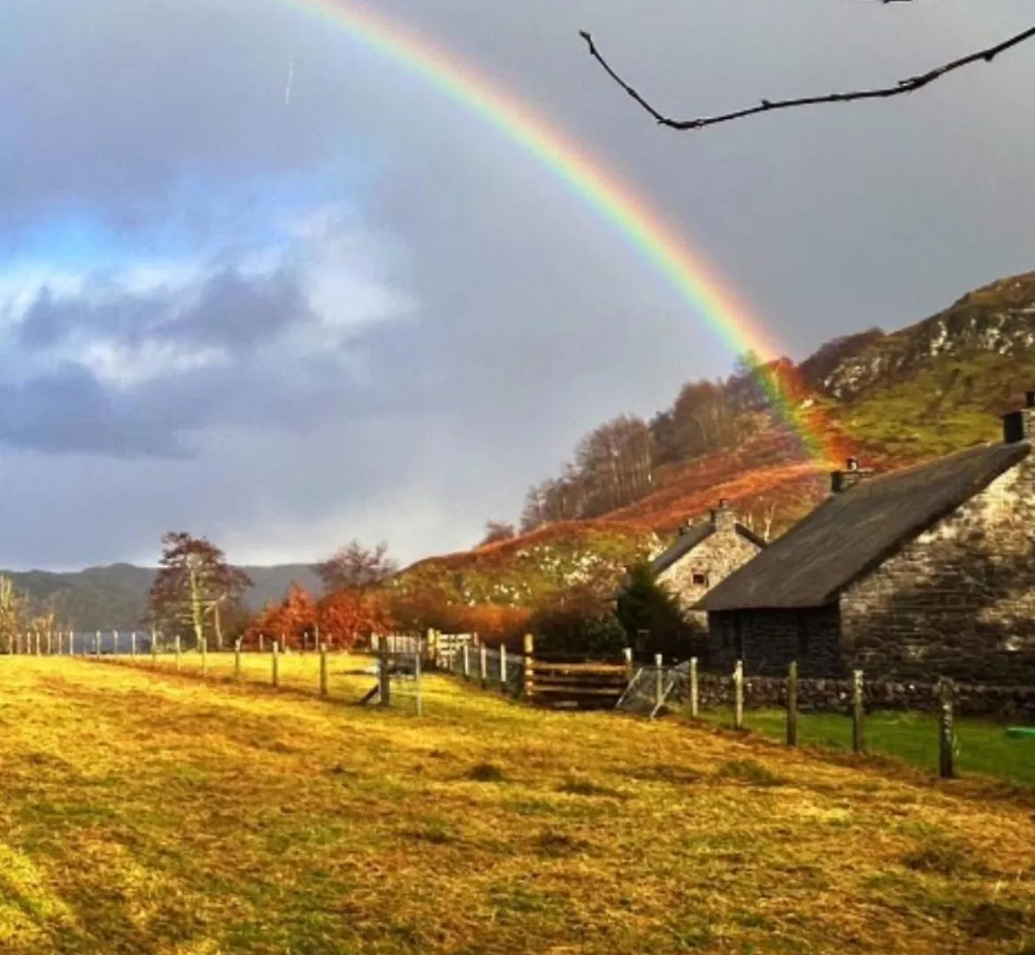 4 Smart Stays Near Glencruitten Golf Club Worth Booking