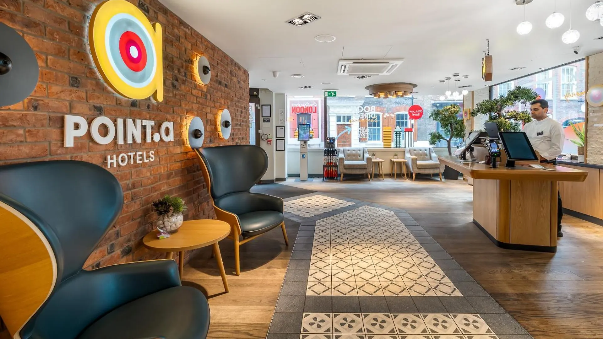 Staying In Central London: 15 Three-Star Hotels Compared