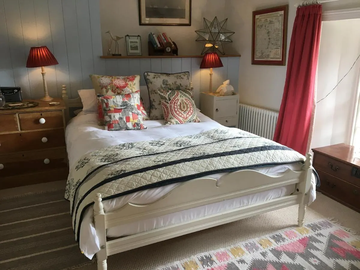 7 Family Hotels Close to St Barbe Museum, Lymington