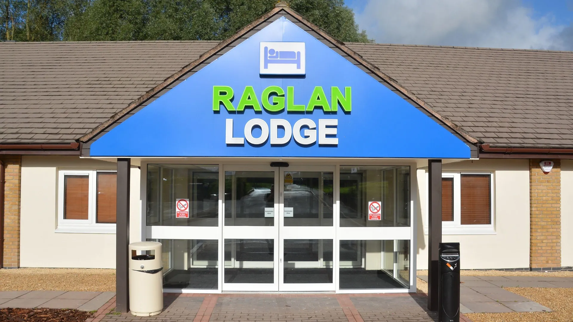 10 Smart Budget Hotels In South Wales Worth Booking