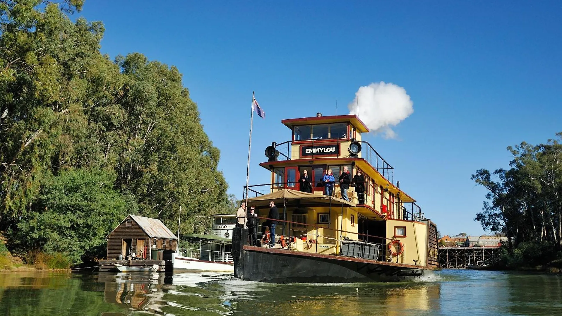 Staying in Moama: 4 Historic Hotels Near Echuca Reviewed