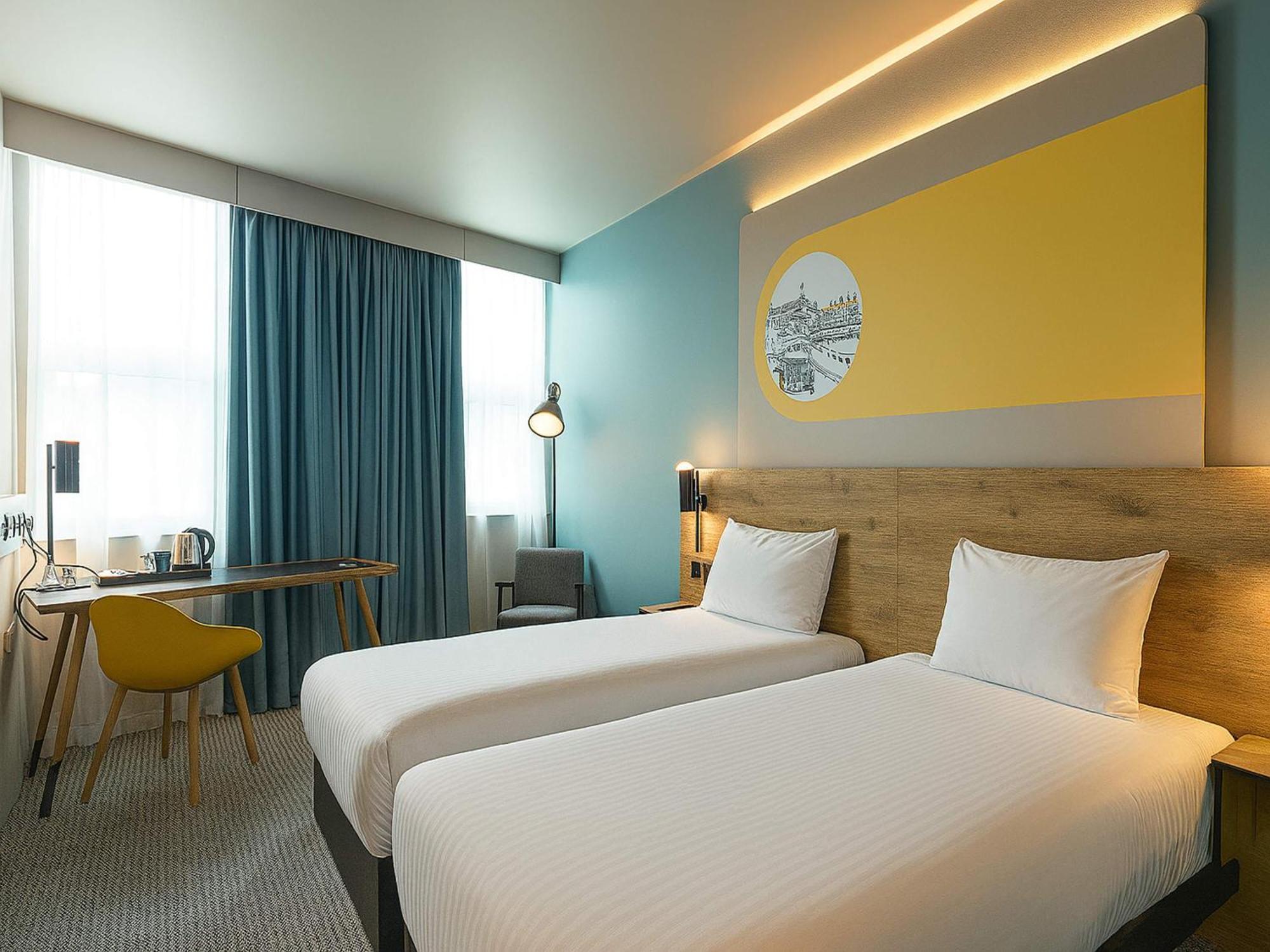 Where to Stay as a Couple: 7 Romantic Hotels in Birmingham City Centre