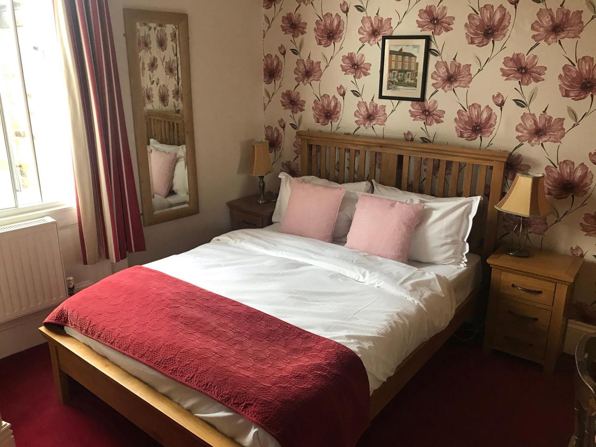 8 Central York Hotels Close to York Castle Museum