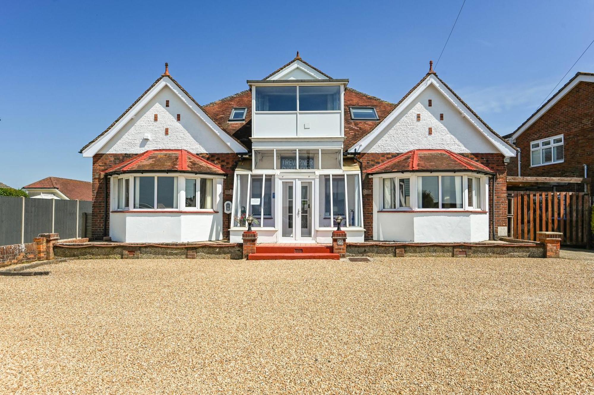 4 Romantic Hotel Stays Close to Quarr Abbey, Ryde