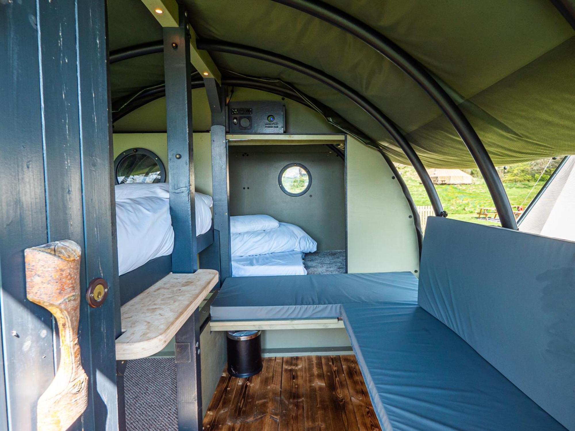 Staying in Cornwall: 7 Airport-Area Hotels Compared
