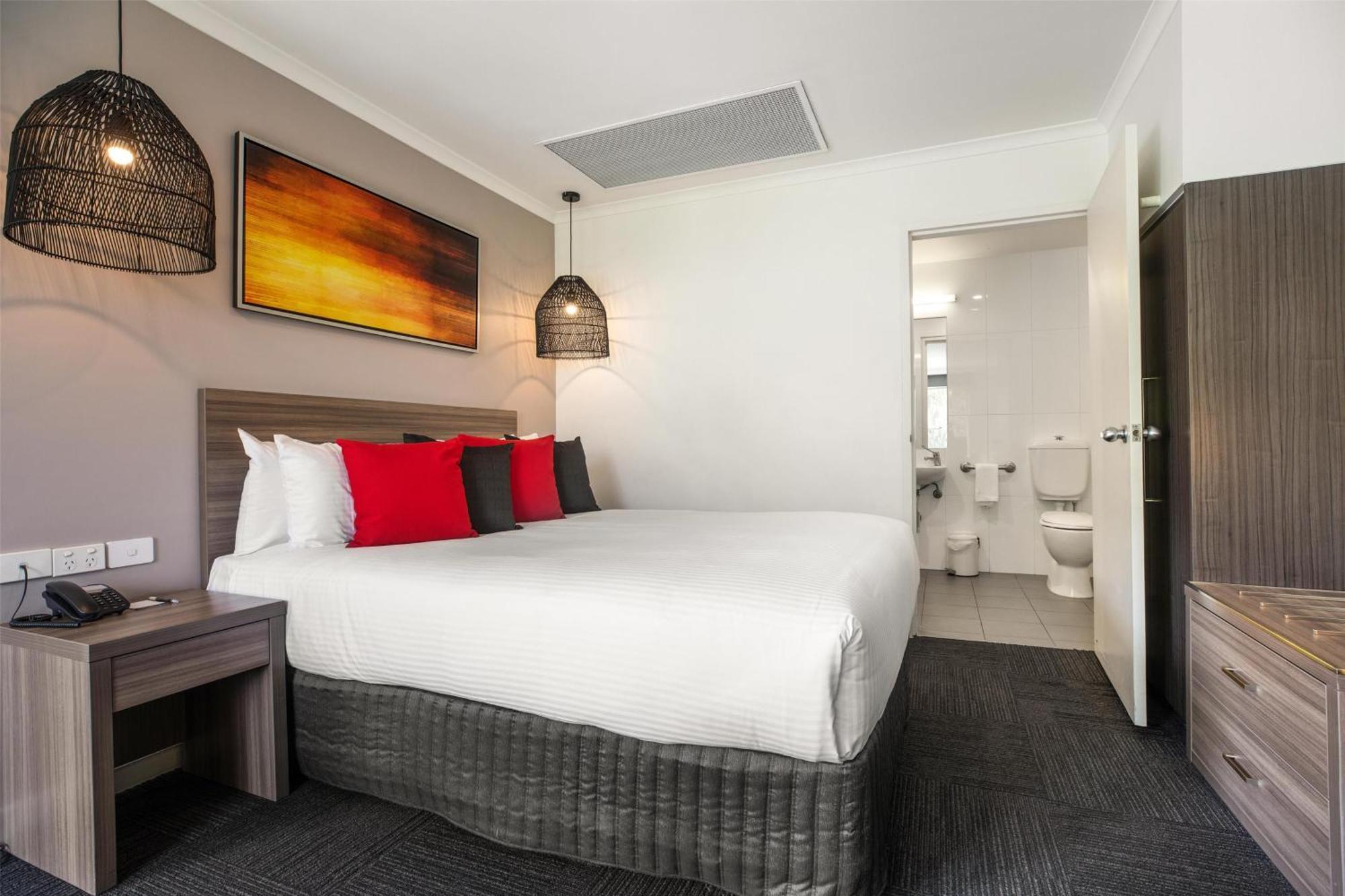 Staying Near Westfield Doncaster: 5 Family Hotels Compared