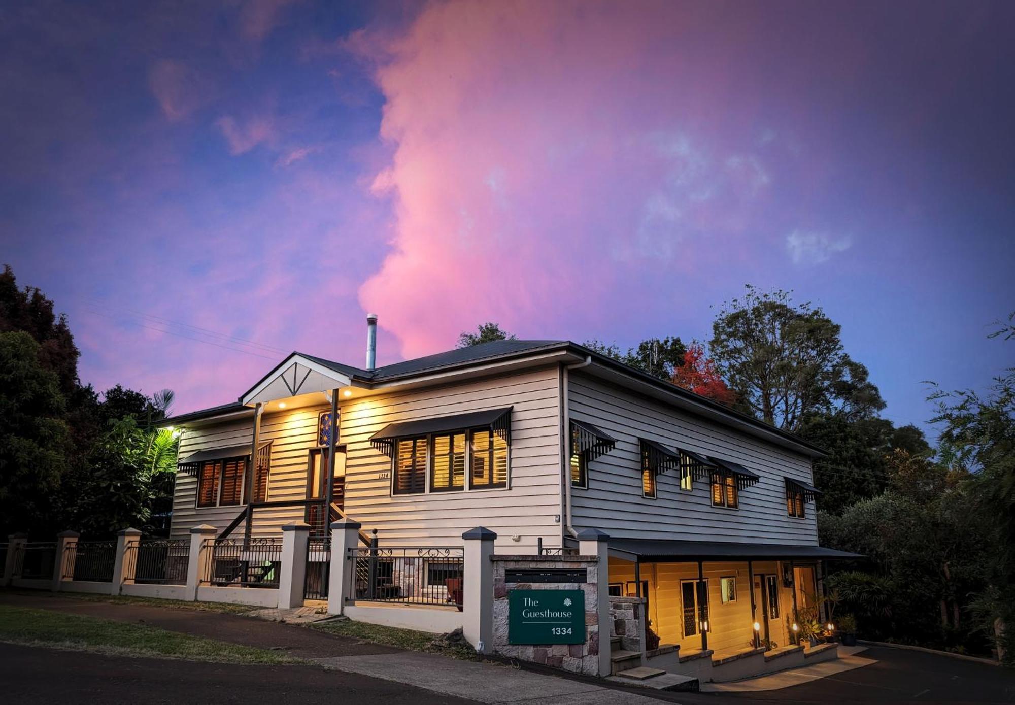 4 Central Hotels in Sunshine Coast Hinterland Worth Booking